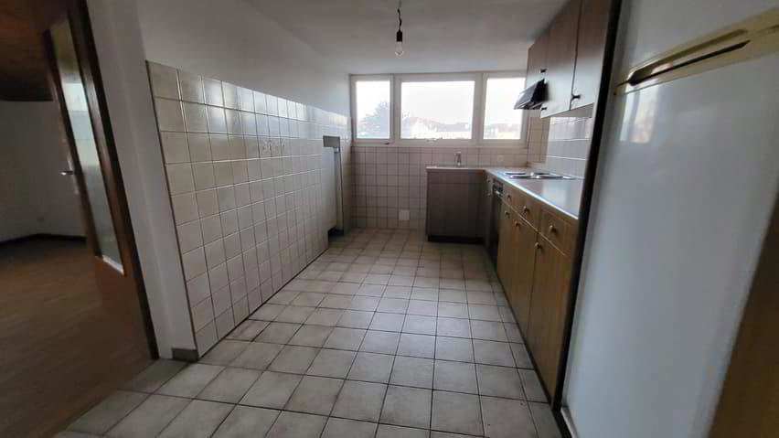 Appartement 3 pièces à louer à Pruntrut - image 1/13