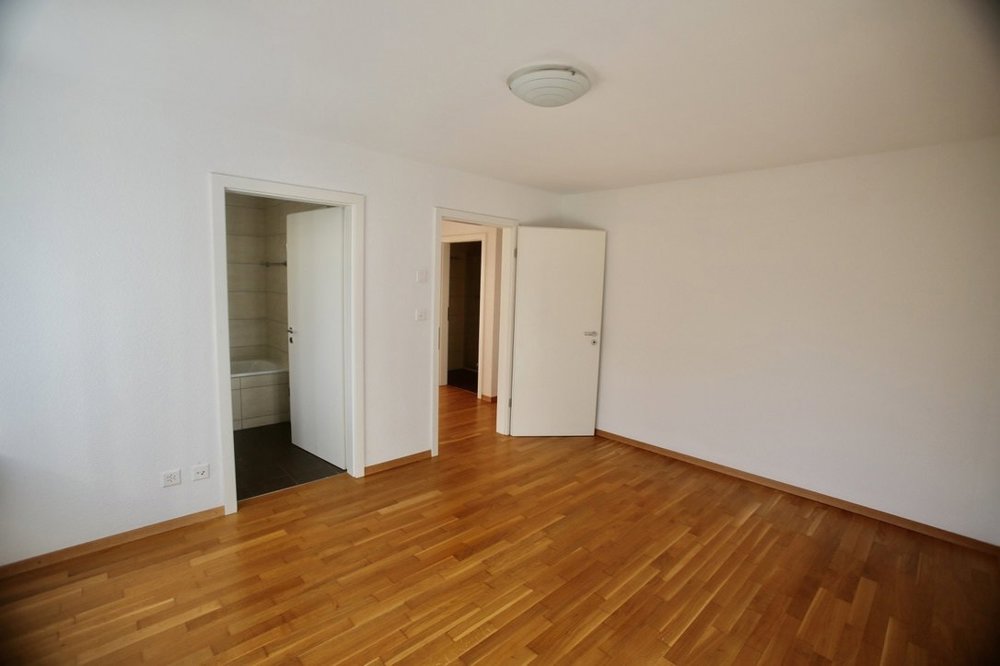 Maison 5 pièces à acheter à Corseaux - image 1/13