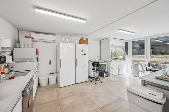 Bureau & Commerce null pièces à louer à Chavornay - image 1/9