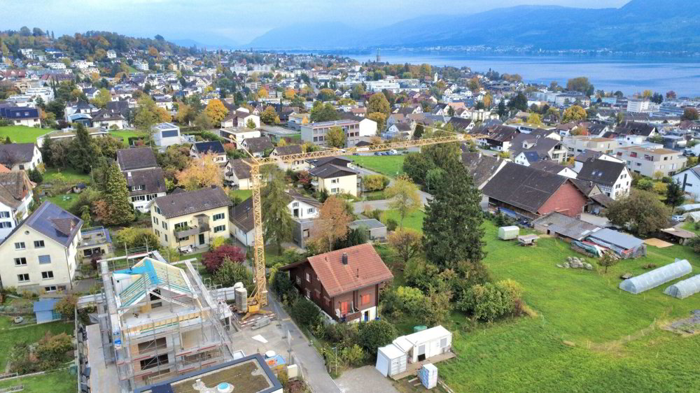 8 rooms House to buy in Stäfa - image 1/10