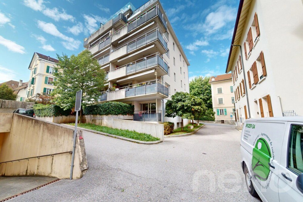 2.5 rooms Apartment to buy in Lausanne - image 1/7