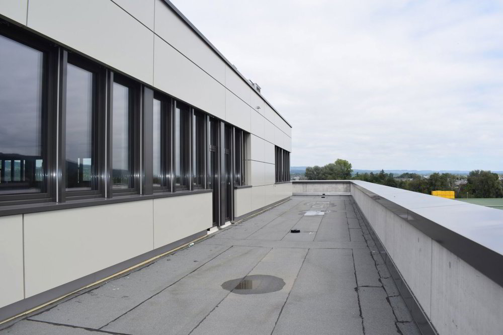 null rooms Office & Commercial for rent in Frauenfeld - image 1/13