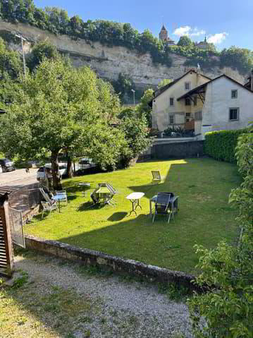 4 rooms Apartment for rent in Fribourg - image 1/11