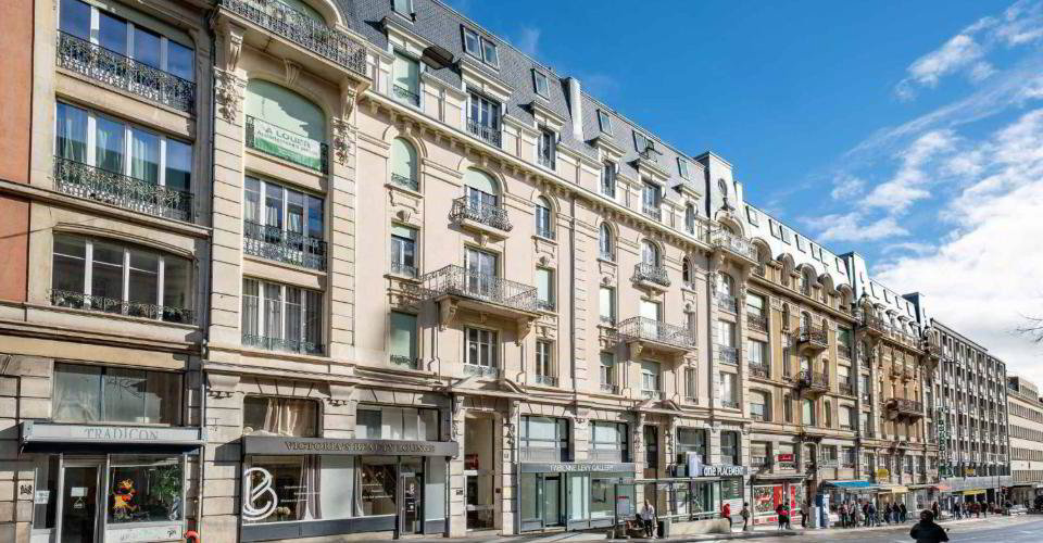 null rooms Office & Commercial for rent in Lausanne - image 1/6