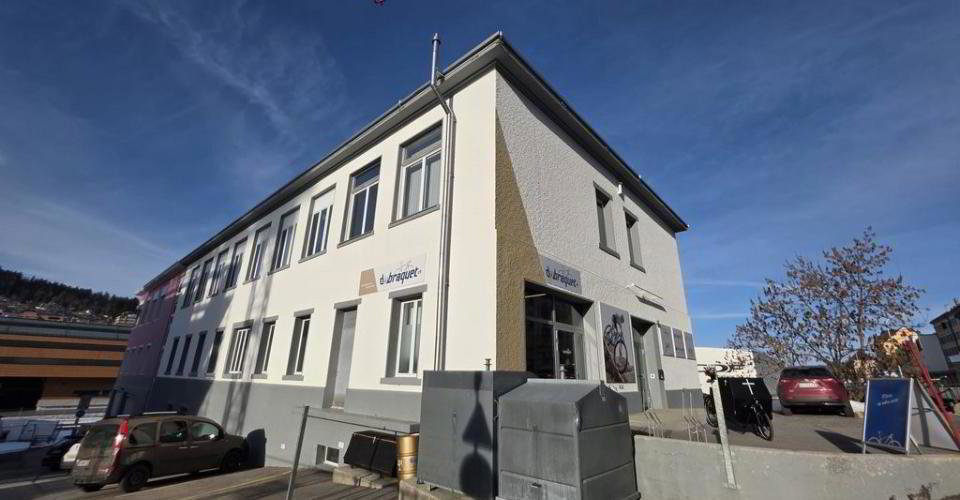 Ufficio & Commercio di null locali in affitto a La Chaux-de-Fonds - immagine 1/3
