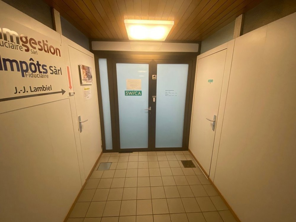 Ufficio & Commercio di null locali in affitto a Sion - immagine 1/11