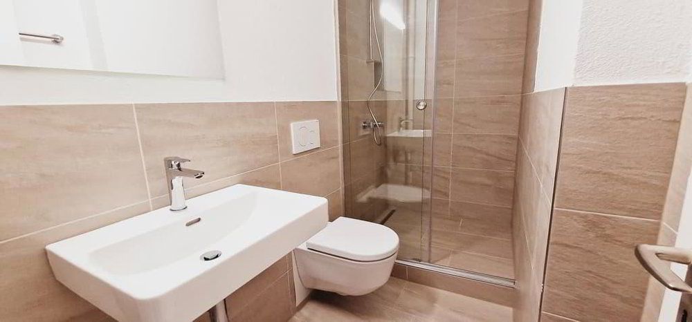 1 rooms Flat-sharing for rent in Neuchâtel - image 1/3