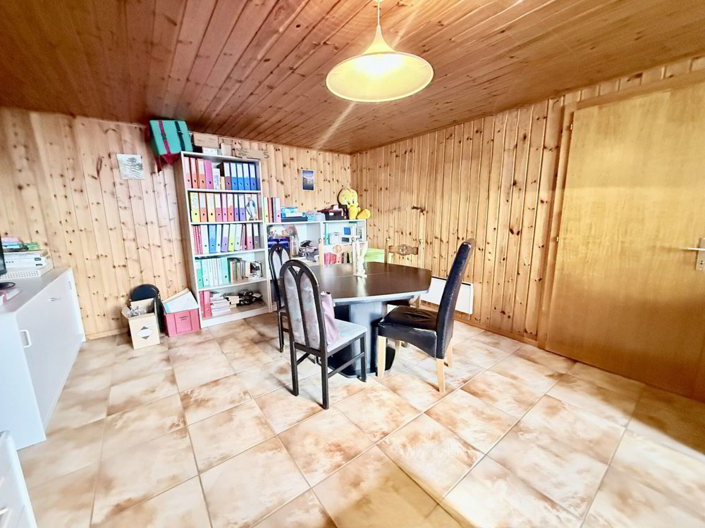 5.5 rooms House to buy in Erde - image 1/10
