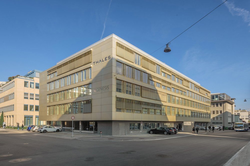 Bureau & Commerce null pièces à louer à Zürich - image 1/9