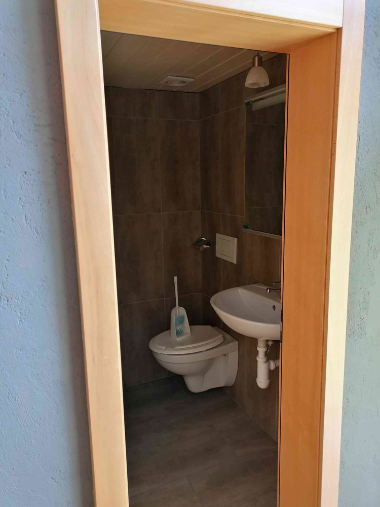 3 rooms House for rent in Naters - image 1/12