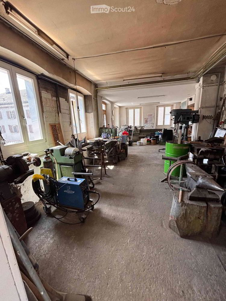 Bureau & Commerce null pièces à louer à Ebnat-Kappel - image 1/9