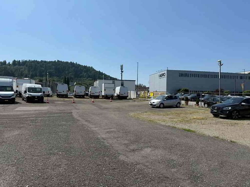 Ufficio & Commercio di 1 locali in affitto a Hunzenschwil - immagine 1/1