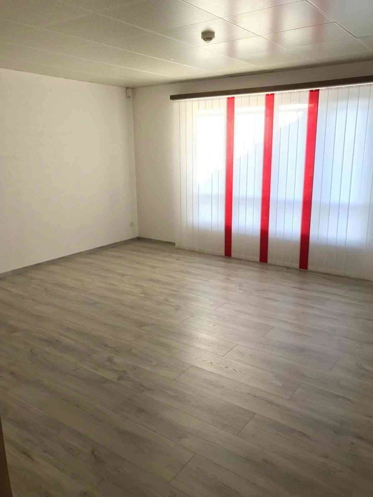 Bureau & Commerce 6.5 pièces à louer à Büsserach - image 1/4