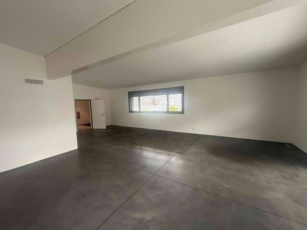 1 Zimmer Büro zu vermieten in Domat/Ems - Bild 1/4
