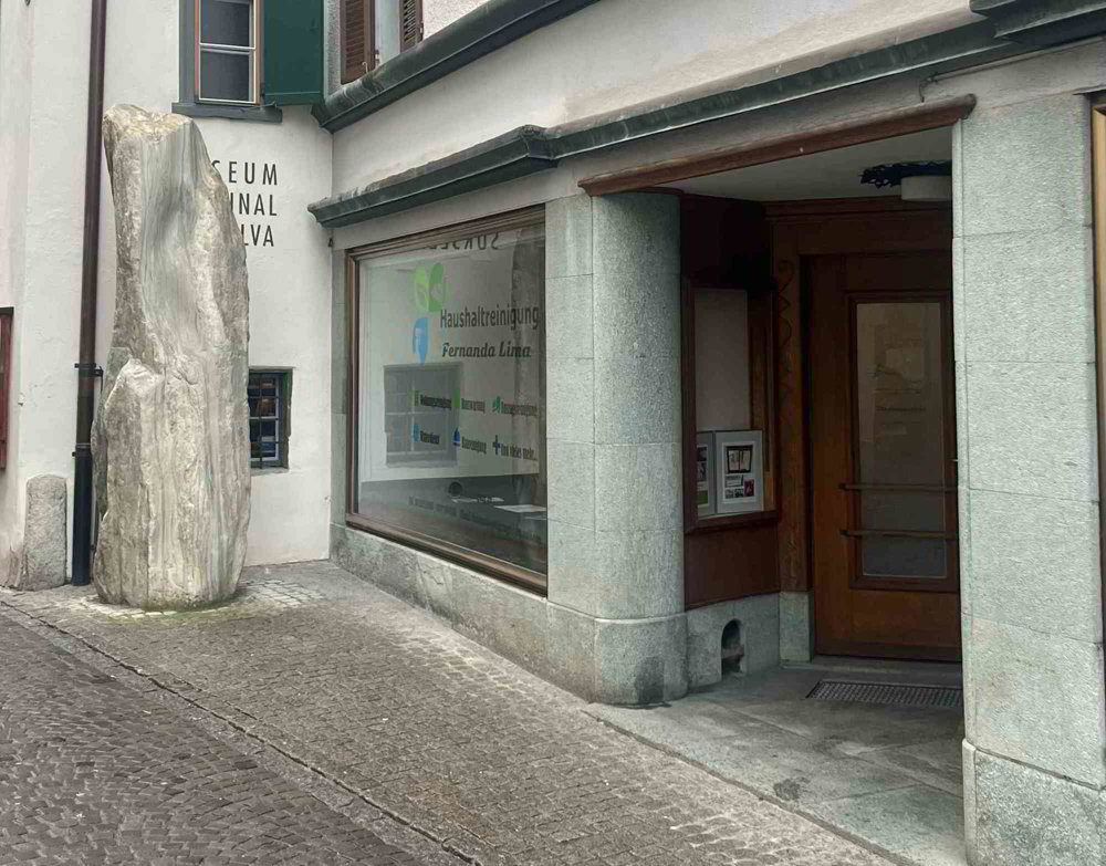 2 Zimmer Büro zu vermieten in Ilanz - Bild 1/1
