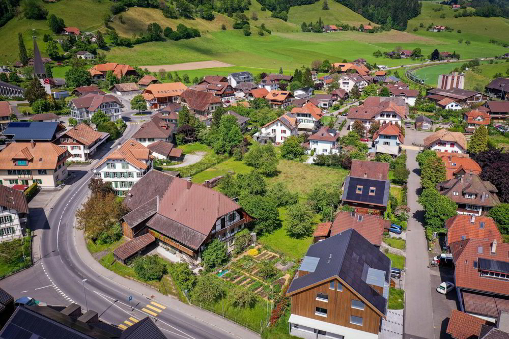 Casa di 12 locali in vendita a Zäziwil - immagine 1/20