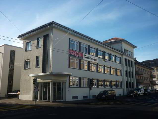 Bureau & Commerce null pièces à louer à La Chaux-de-Fonds - image 1/11