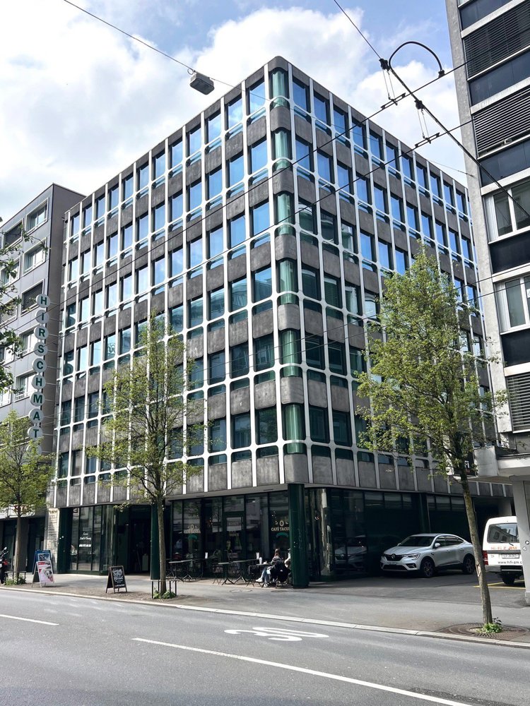 Zentrale Bürofläche mit 214 m² sofort verfügbar in Luzern - Ansicht 2