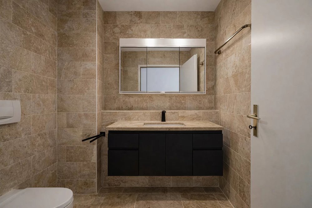 5 Zimmer Wohnung zum verkaufen in Geneva - Bild 1/8