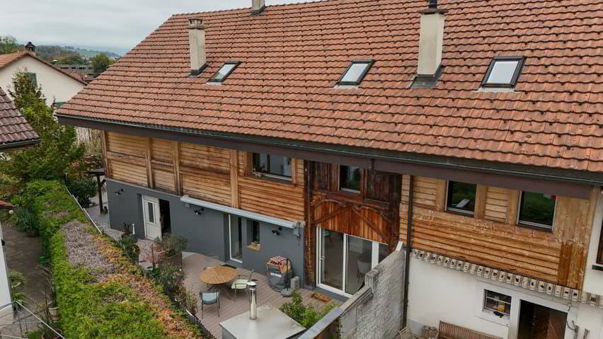 Maison 5.5 pièces à acheter à Broc - image 1/12