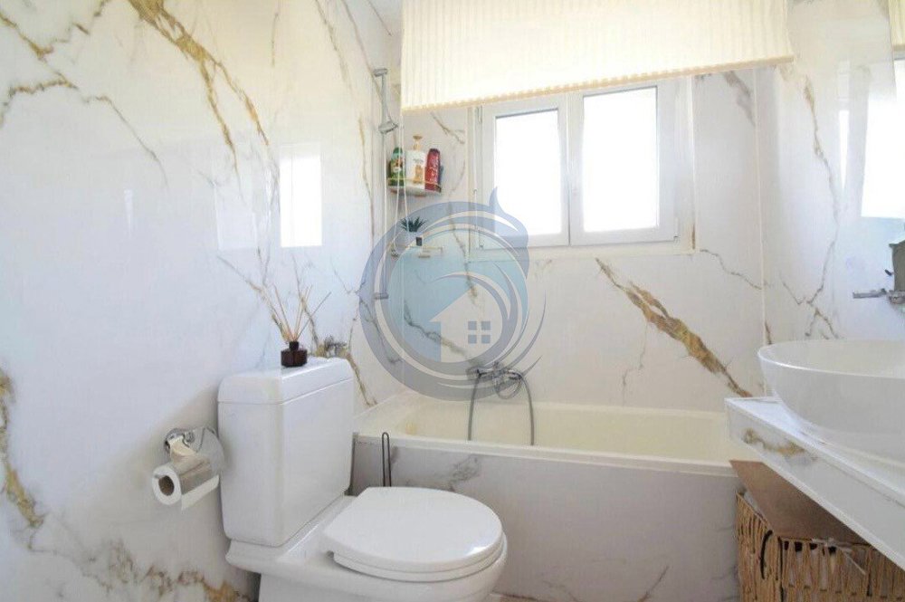 Casa di 5 locali in vendita a Attalens - immagine 1/8