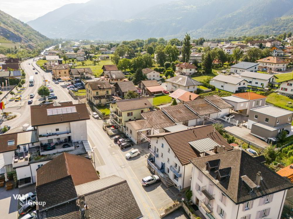 Appartamento di 4 locali in vendita a Susten - immagine 1/12