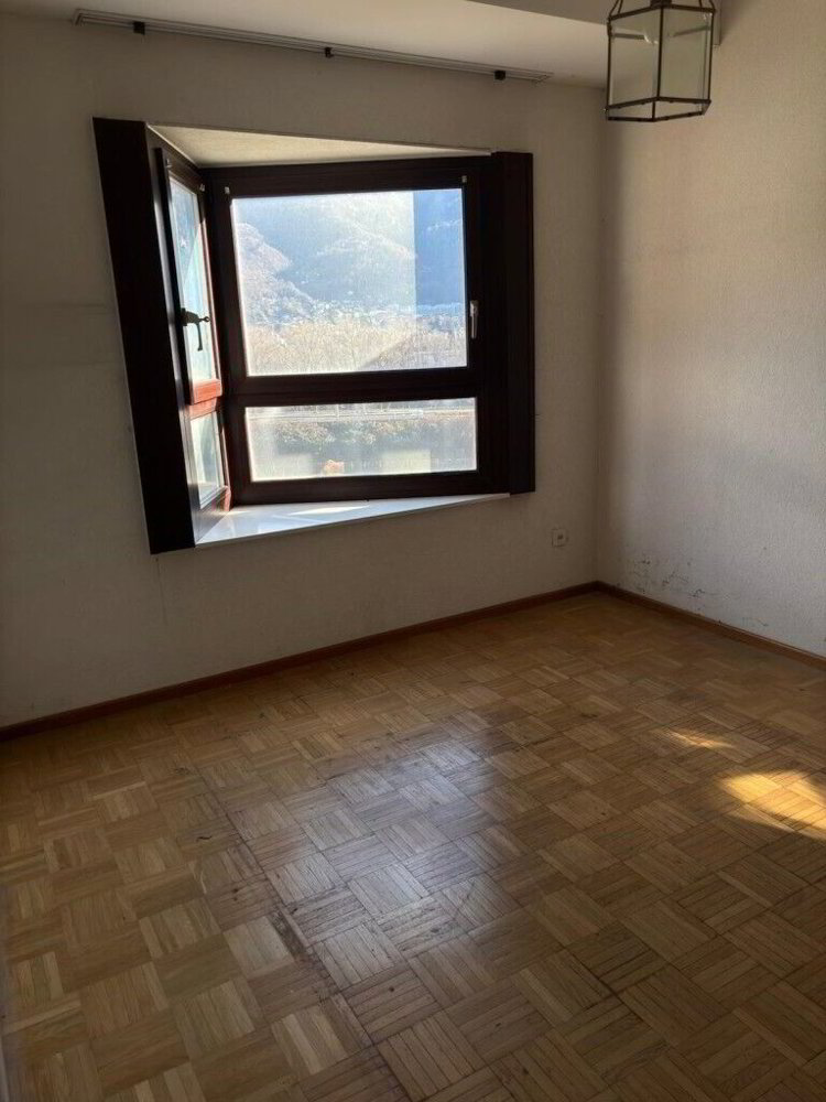 4 rooms Apartment to buy in Bellinzona - image 1/11