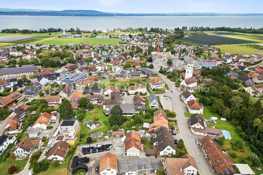 7.5 Zimmer Haus zum verkaufen in Güttingen - Bild 1/38