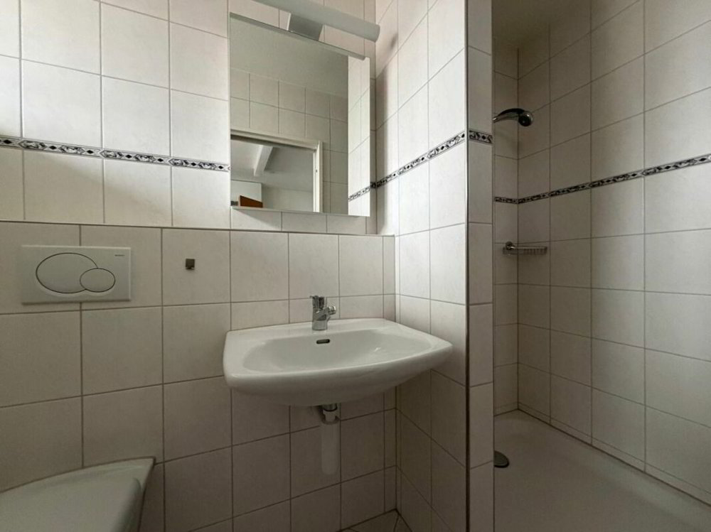 null Zimmer Büro zu vermieten in Wetzikon ZH - Bild 1/11