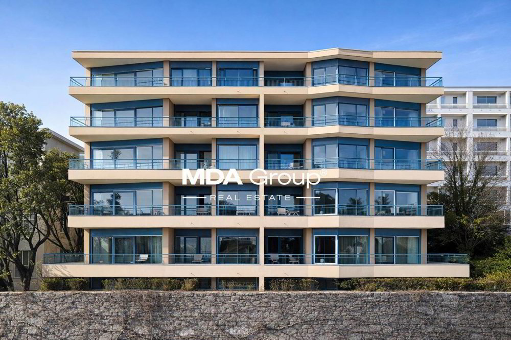 Appartamento di 4 locali in vendita a Lugano - immagine 1/2