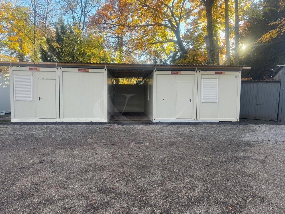 null rooms Office & Commercial for rent in Châtelaine - image 1/7