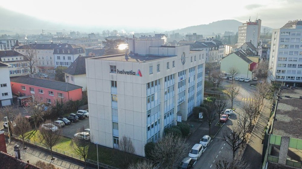 null Zimmer Parkplatz, Garage zu vermieten in Delsberg - Bild 1/2