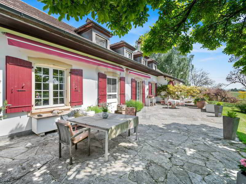 12 Zimmer Haus zum verkaufen in Vullierens - Bild 1/12