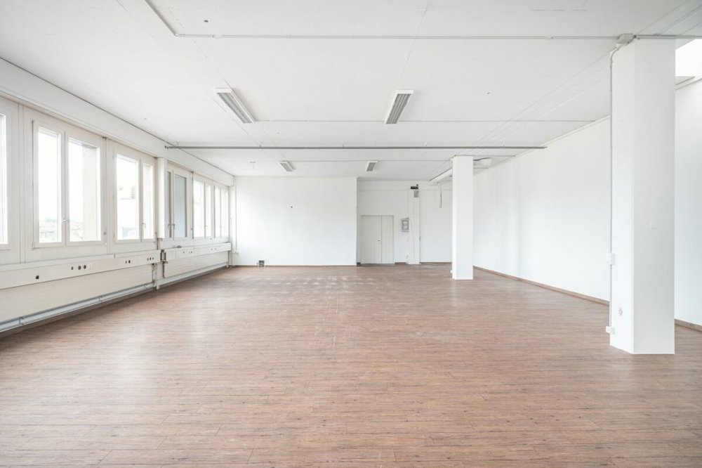 null Zimmer Büro zu vermieten in Luzern - Bild 1/7