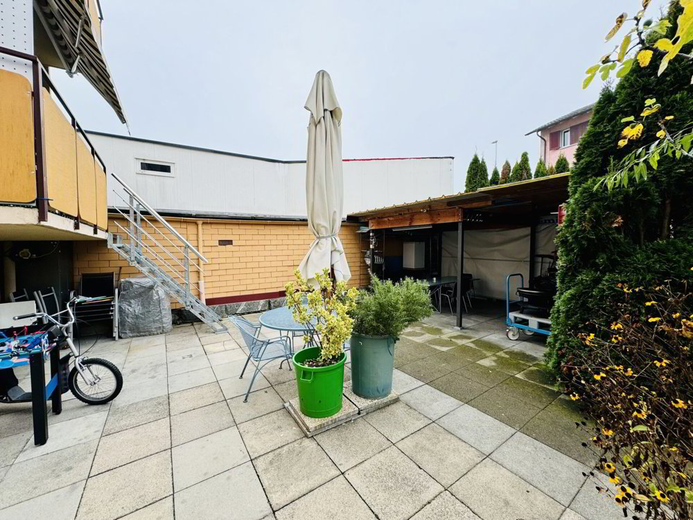 Maison 25.5 pièces à acheter à Brüttisellen - image 1/12
