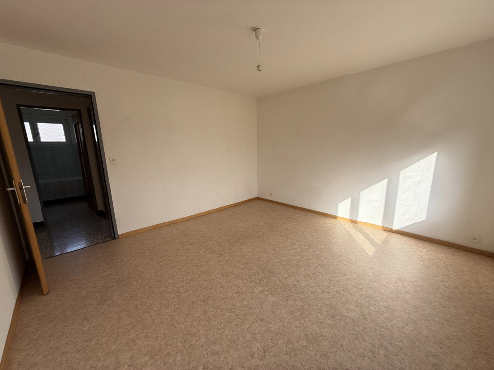 Appartement 5 pièces à louer à Courtemaîche - image 1/13