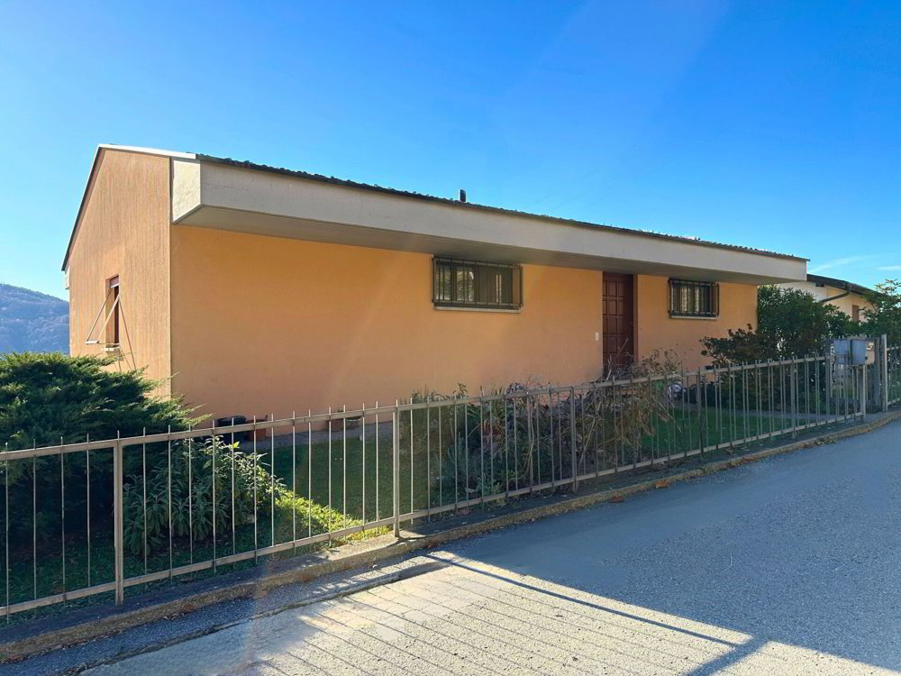 Casa di 4.5 locali in vendita a Vacallo - immagine 1/17
