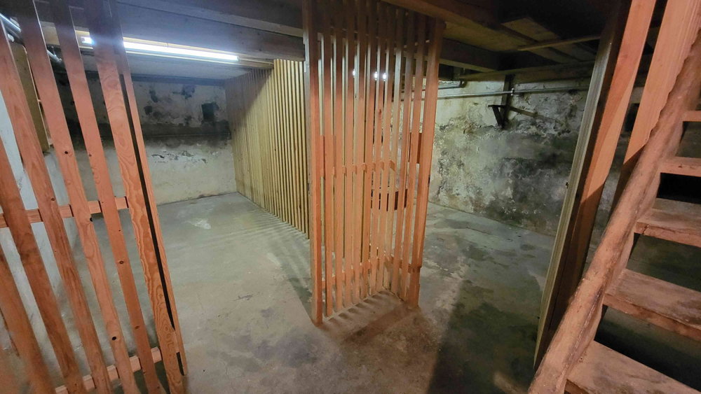 2.5 rooms Office & Commercial for rent in Dürnten - image 1/7