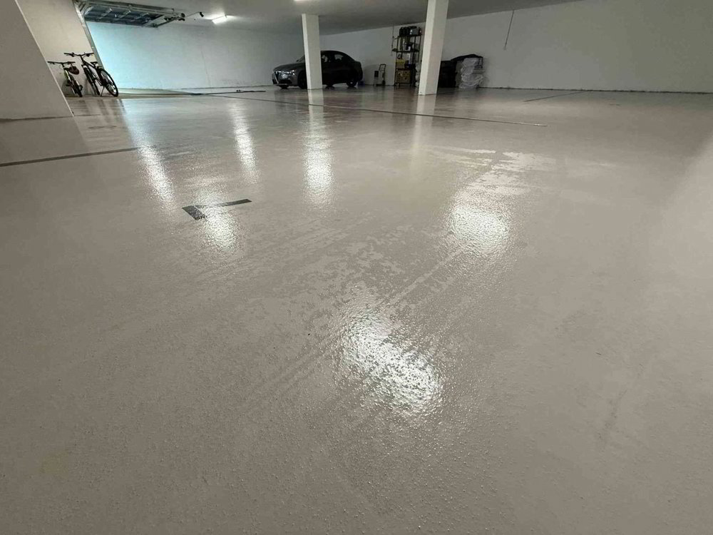 null rooms Car park, garage for rent in Wohlen AG - image 1/3