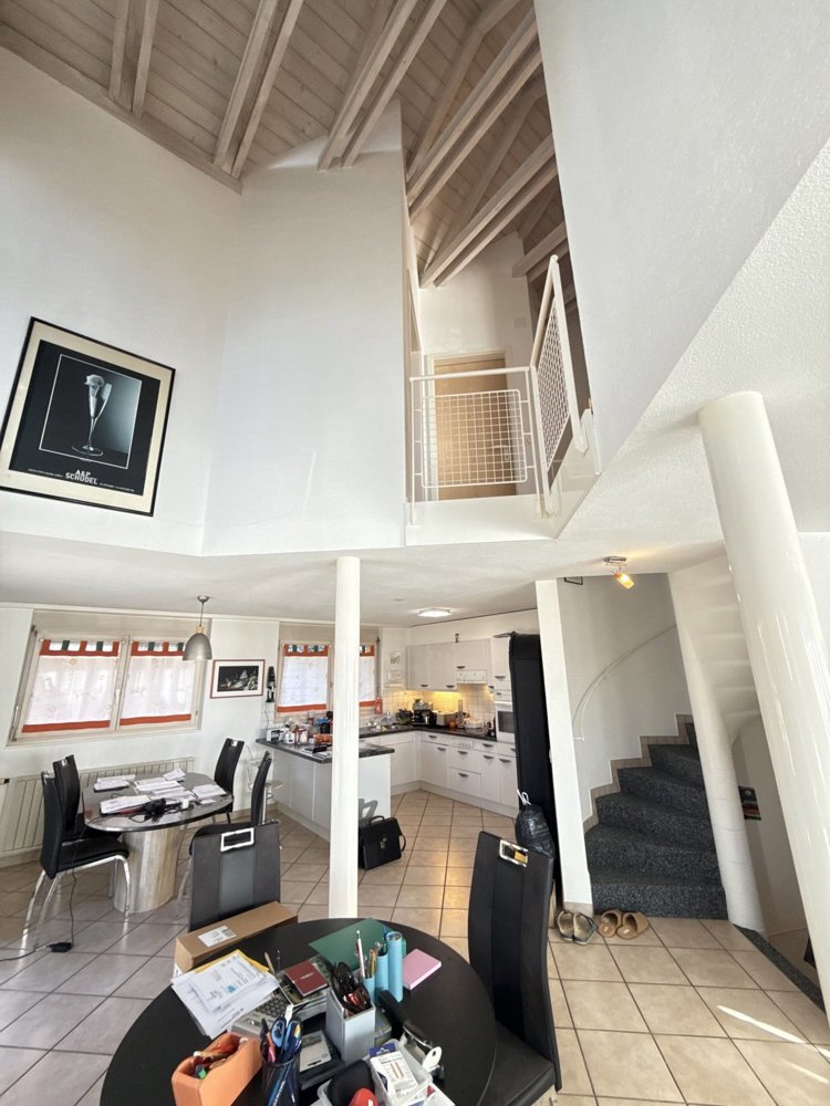 À vendre à Delémont maison de 4.5 pièces dans un quartier recherché - Ansicht 5