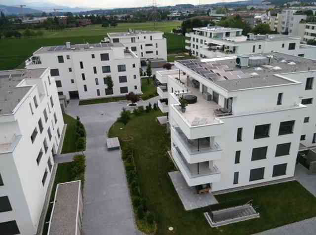null rooms Car park, garage for rent in Steinhausen - image 1/1