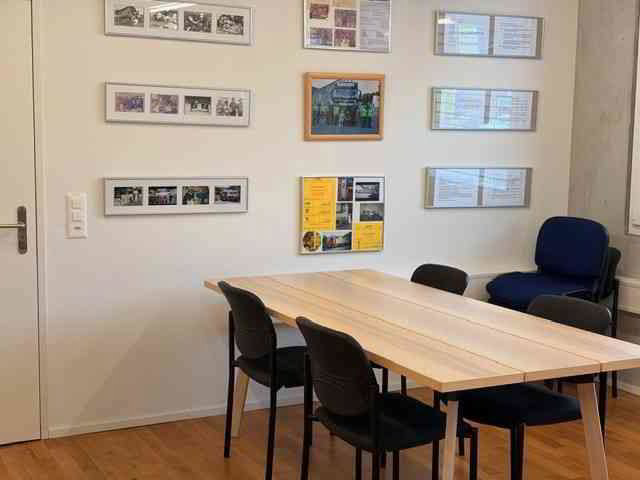 1 rooms Office & Commercial for rent in Zuzgen - image 1/2
