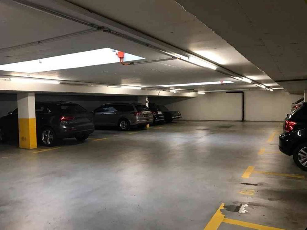 Parking, garage null pièces à louer à Binningen - image 1/1