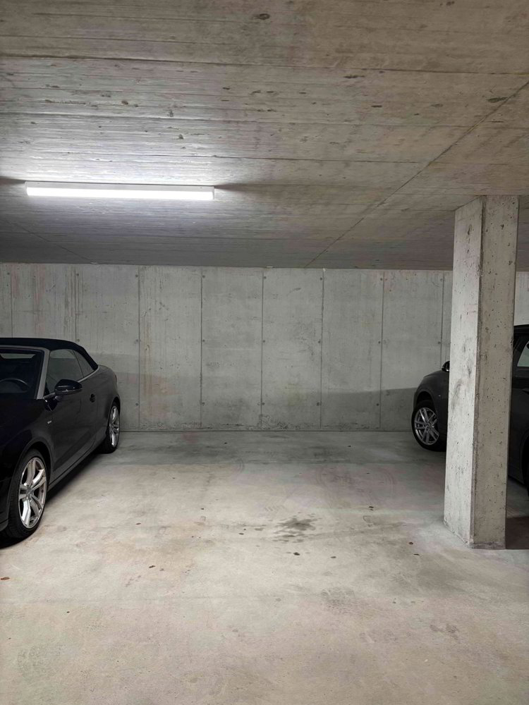 Parking, garage null pièces à louer à Rothrist - image 1/1