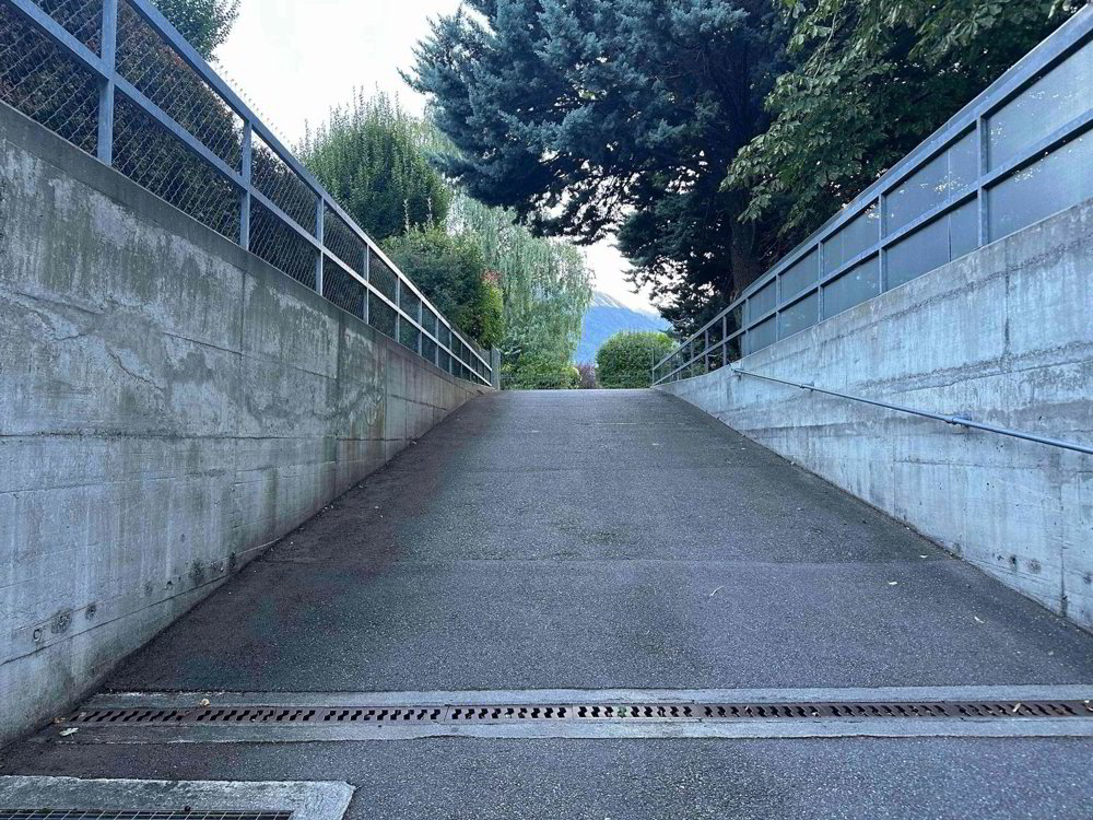 Parcheggio, garage di null locali in affitto a Martigny - immagine 1/3