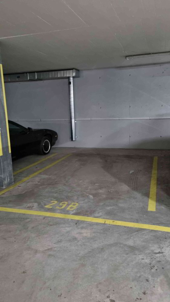 Parking, garage null pièces à louer à Zurich - image 1/1