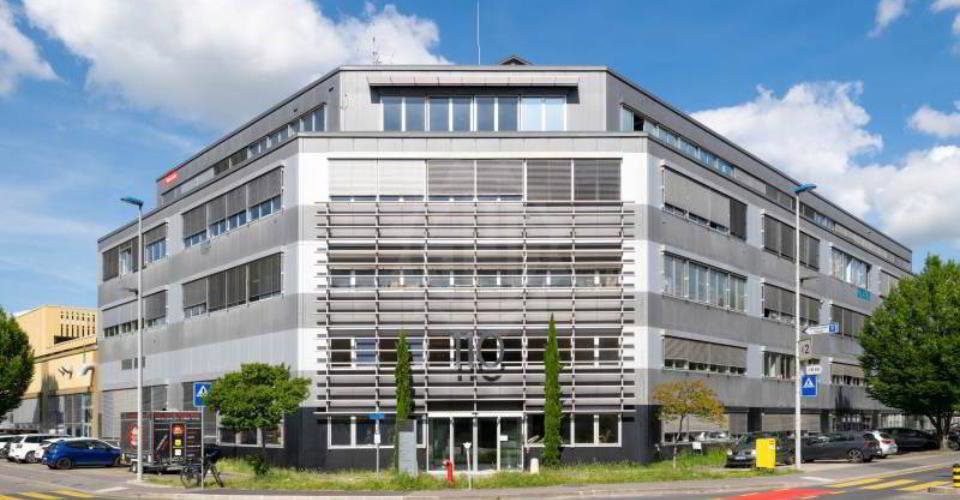 Bureau & Commerce null pièces à louer à Plan-les-Ouates - image 1/3
