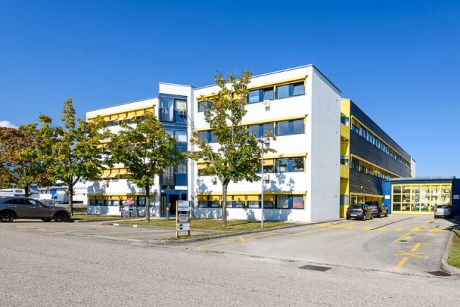 Ufficio & Commercio di null locali in affitto a Gland - immagine 1/1