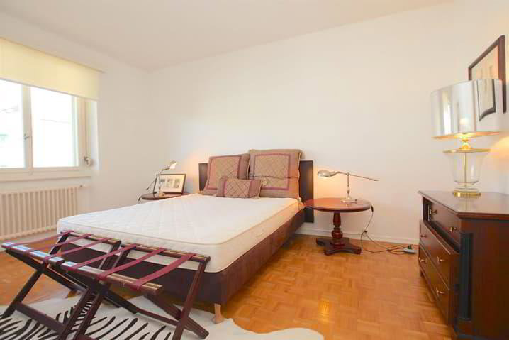 null rooms Apartment to buy in Genf - image 1/13