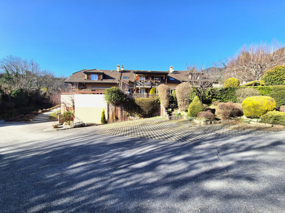 Casa di 4.5 locali in vendita a Ollon VD - immagine 1/13